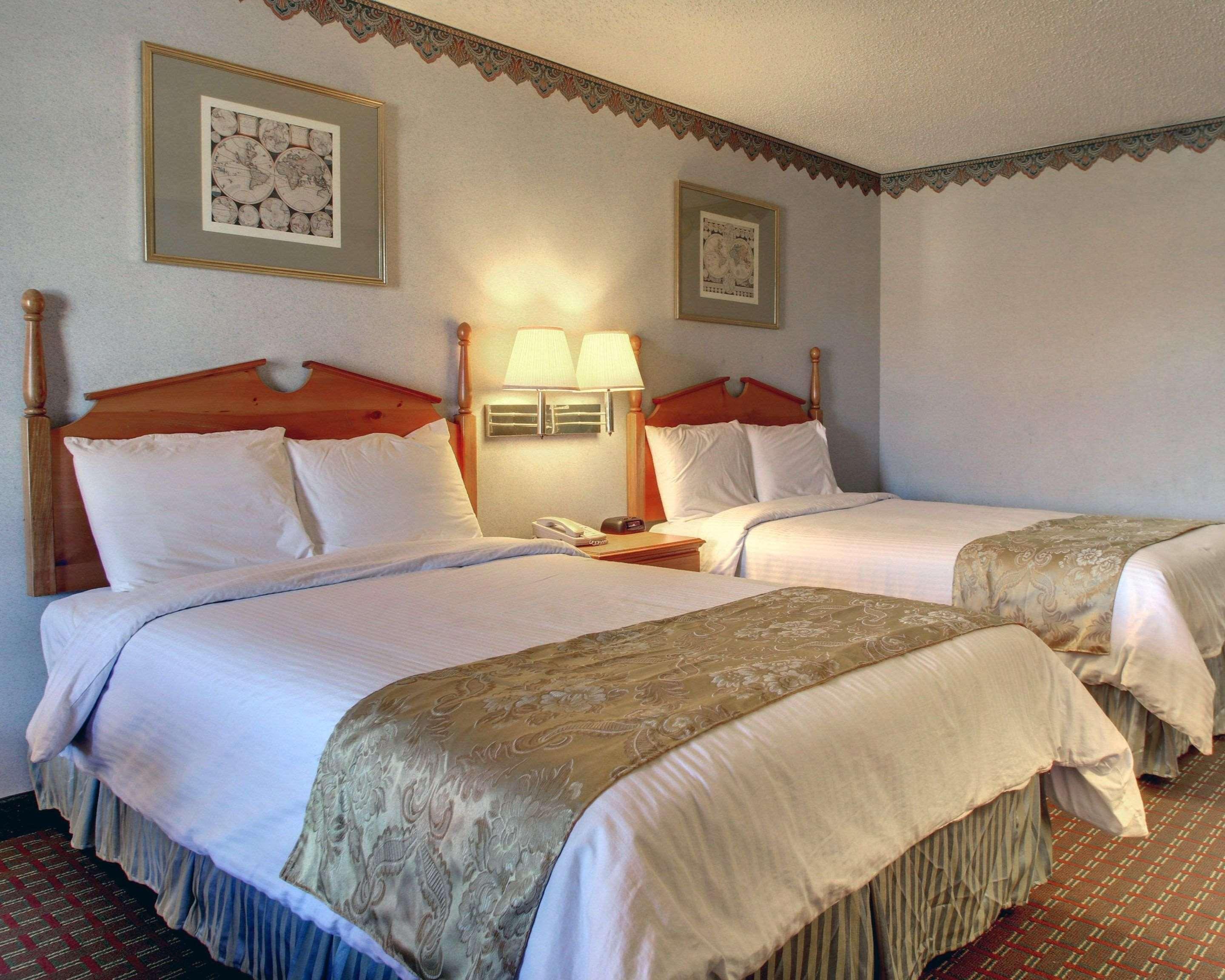 Econo Lodge Clinton Exteriér fotografie