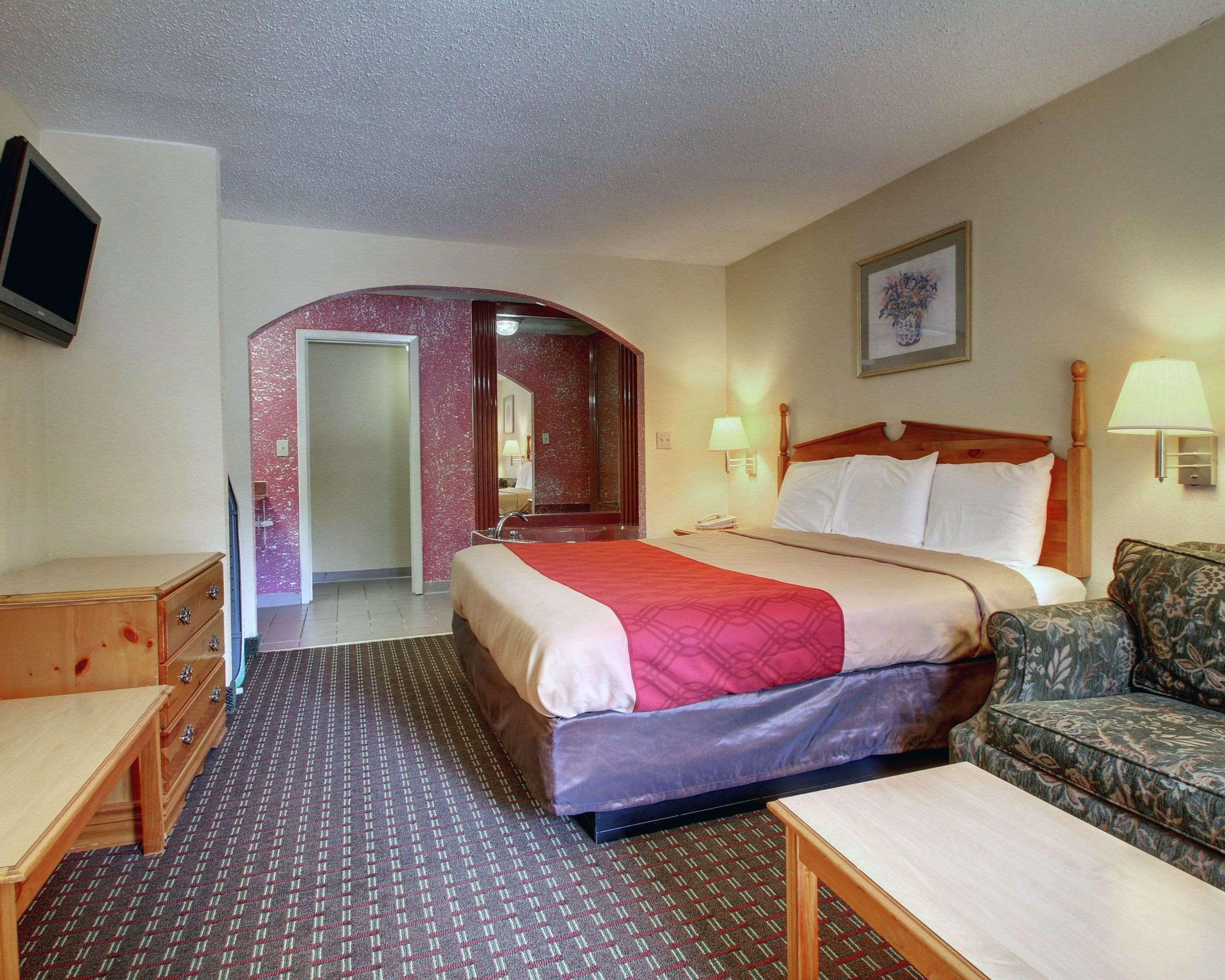 Econo Lodge Clinton Exteriér fotografie